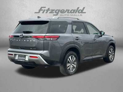 2025 Nissan Pathfinder SL 4WD