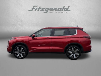 2025 Mitsubishi Outlander SE
