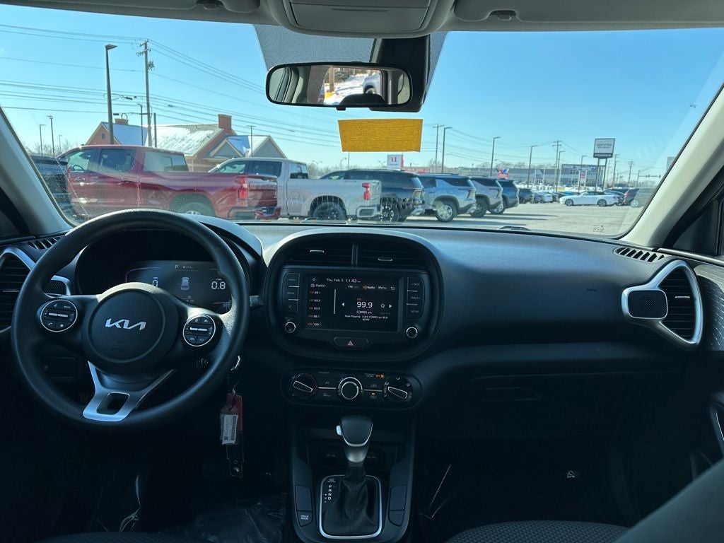 2023 Kia Soul LX
