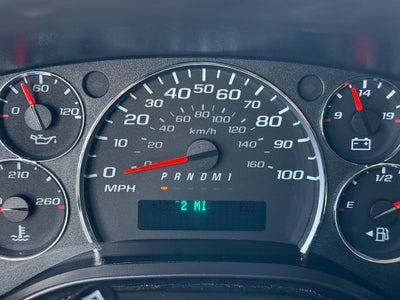 2025 Chevrolet Express Passenger 1LT