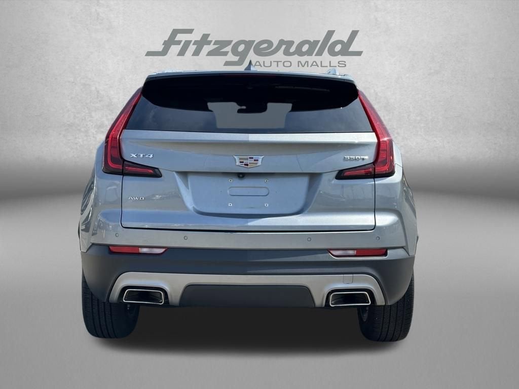 2023 Cadillac XT4 Premium Luxury