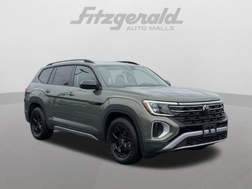 2024 Volkswagen Atlas 2.0T Peak Edition SE w/Technology