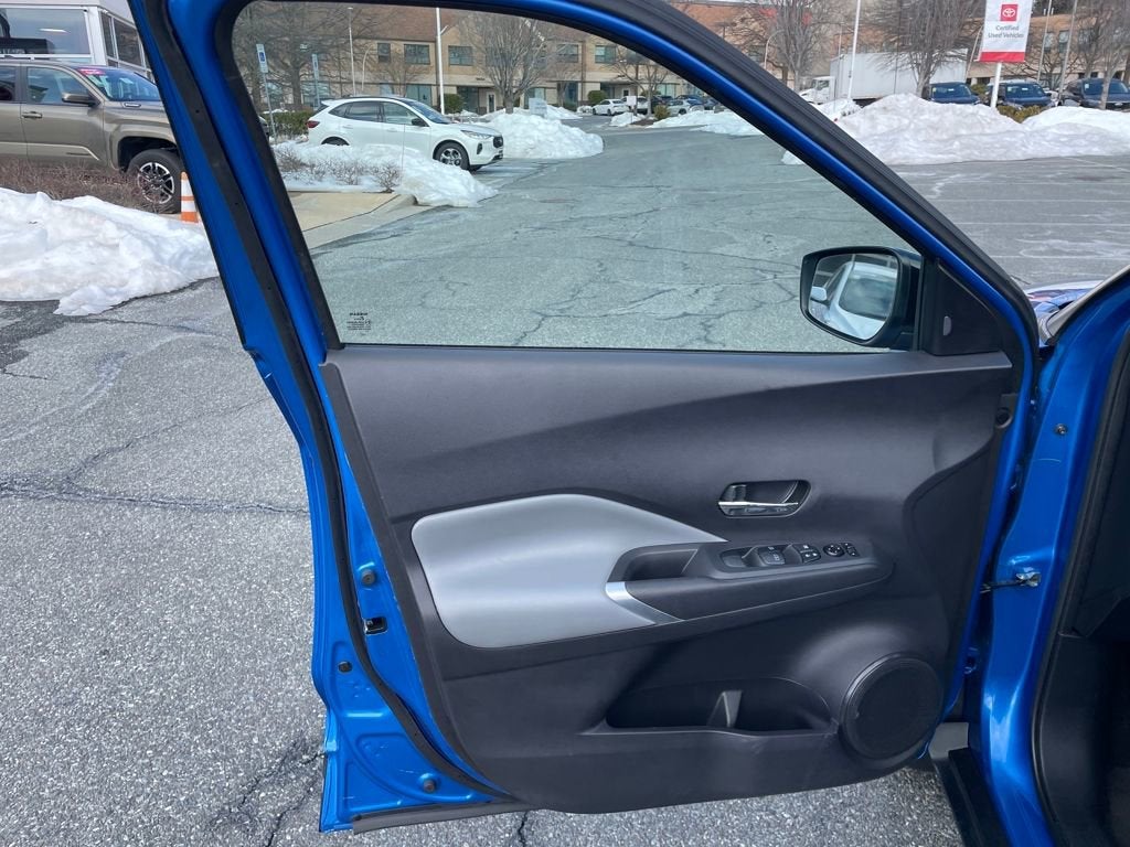 2023 Nissan Kicks SR Xtronic CVT