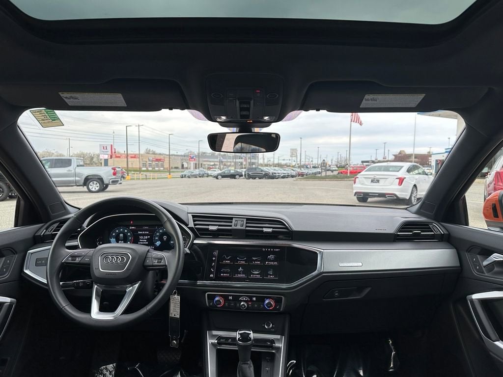 2025 Audi Q3 S line Premium