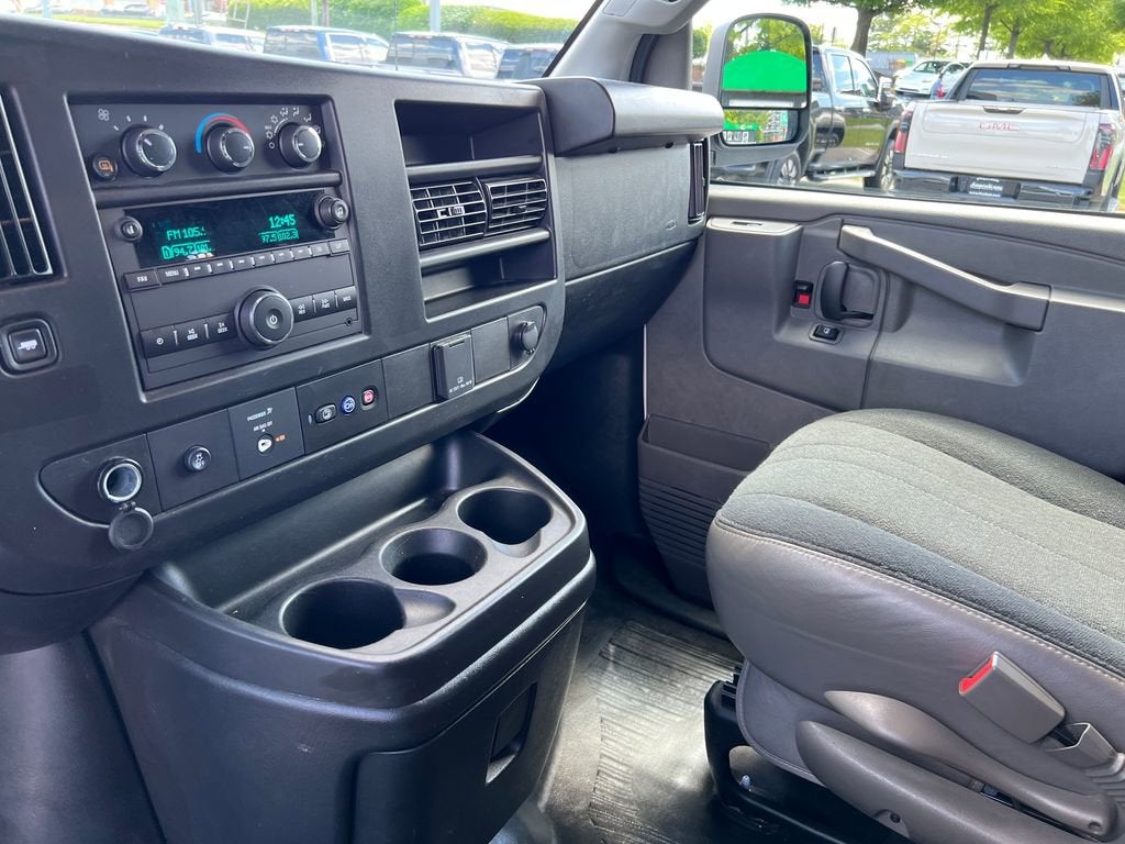 2025 GMC Savana Cargo Work Van