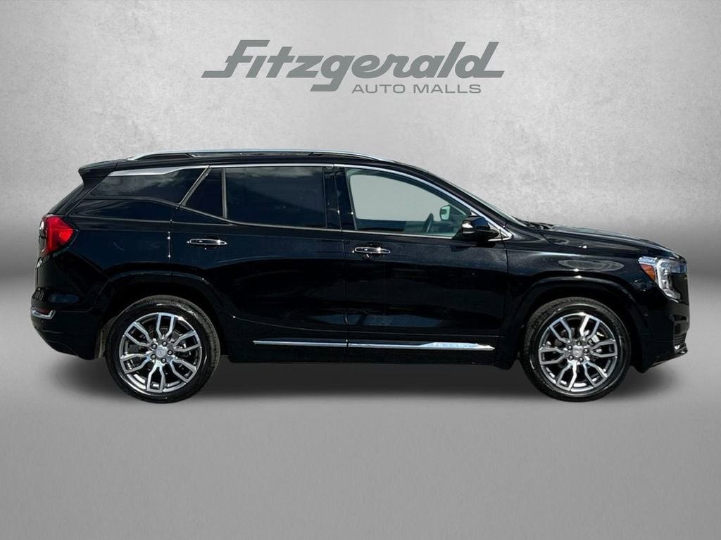 2024 GMC Terrain Denali