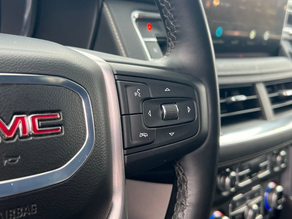 2024 GMC Yukon SLT