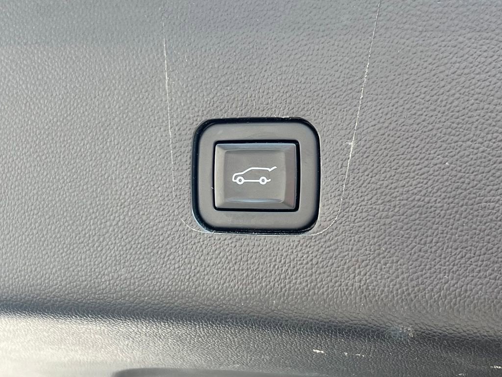 2022 Chevrolet Traverse High Country