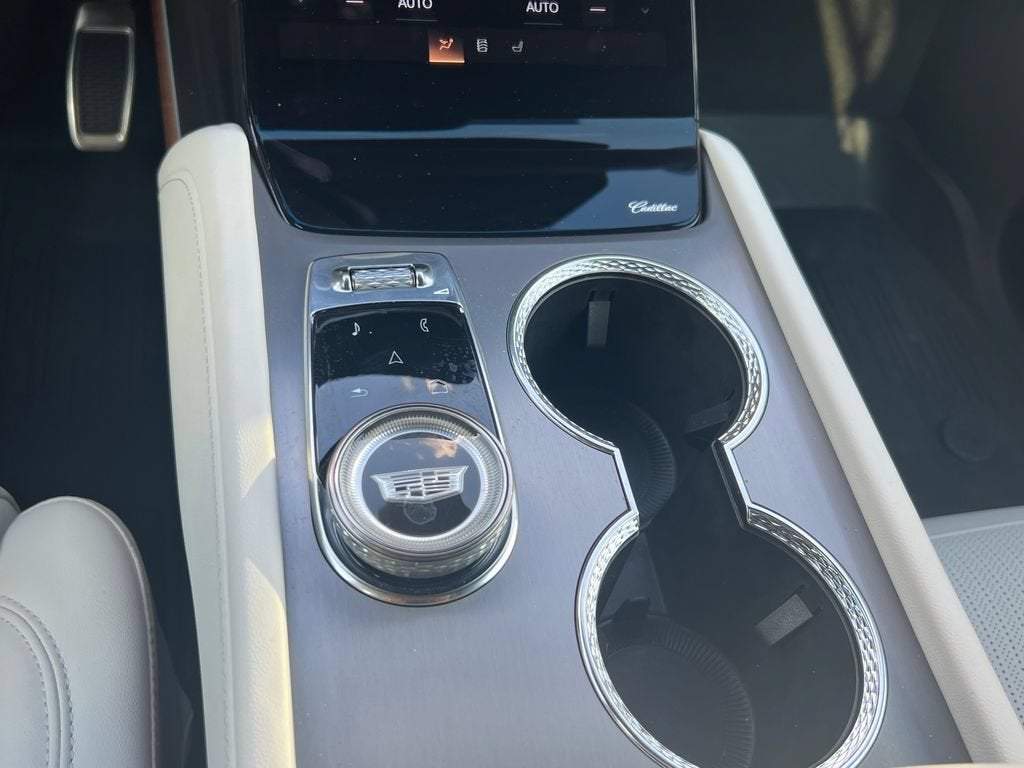 2026 Cadillac VISTIQ Sport