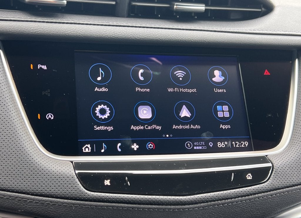 2026 Cadillac XT5 Luxury