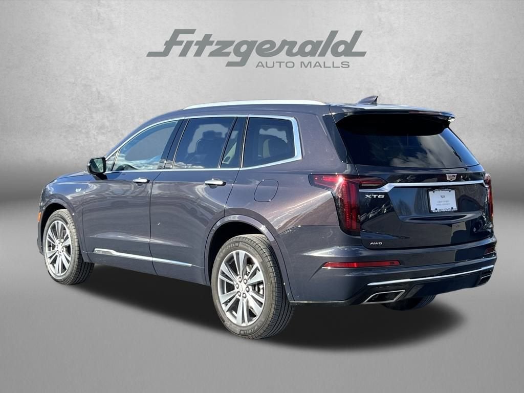 2025 Cadillac XT6 Premium Luxury