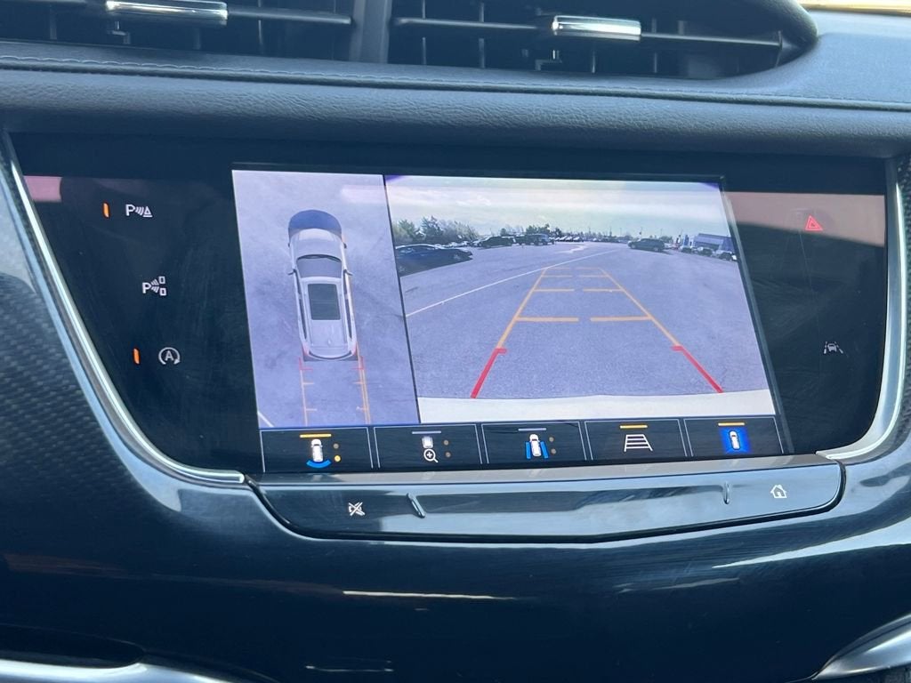 2024 Cadillac XT6 Sport