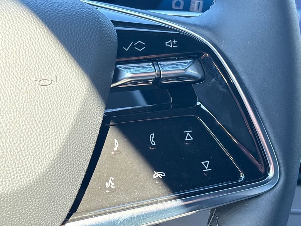 2026 Cadillac LYRIQ Premium Luxury