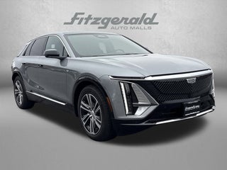 2025 Cadillac LYRIQ Luxury 2