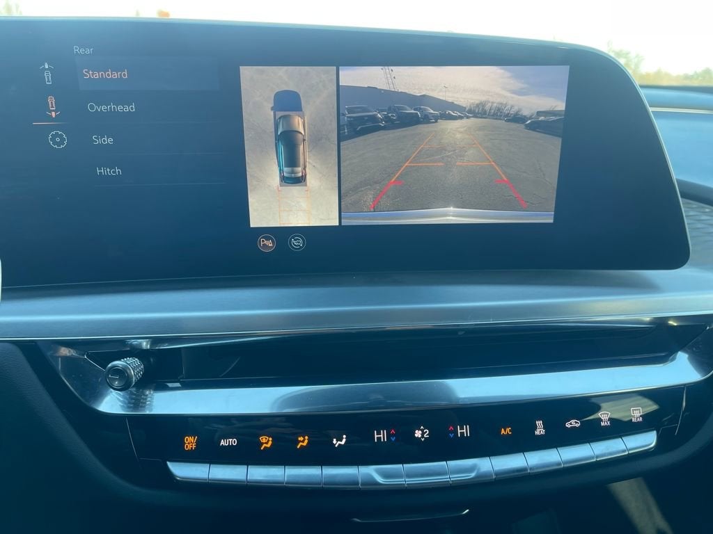 2024 Cadillac LYRIQ Luxury 3