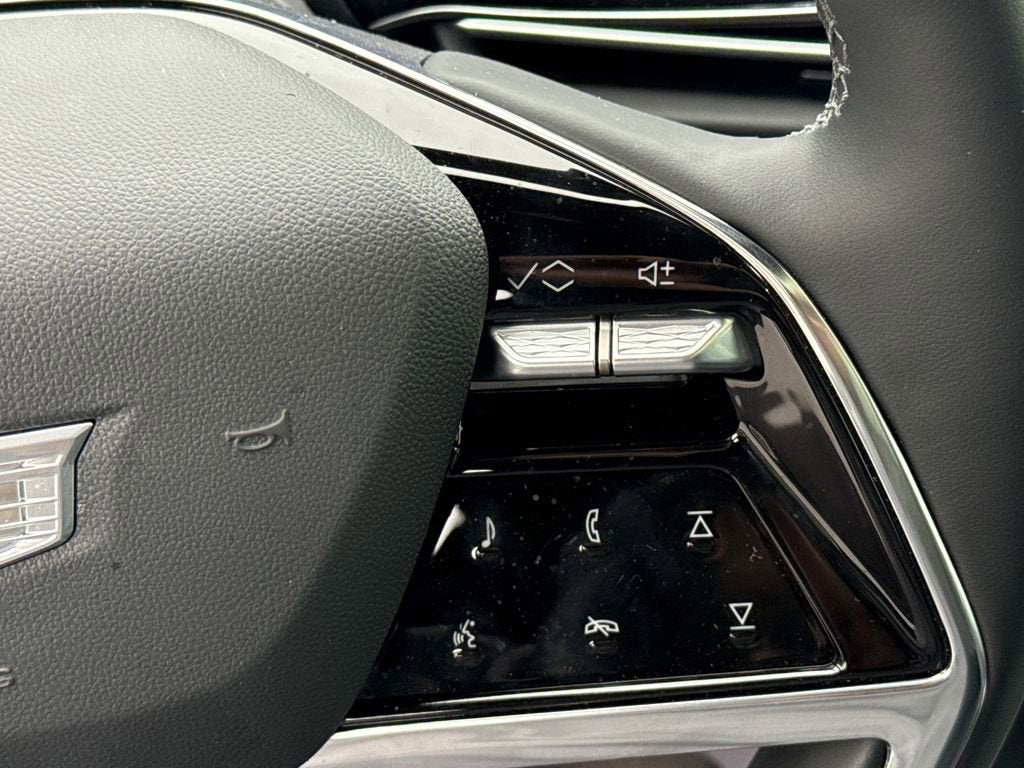 2026 Cadillac ESCALADE IQL Sport