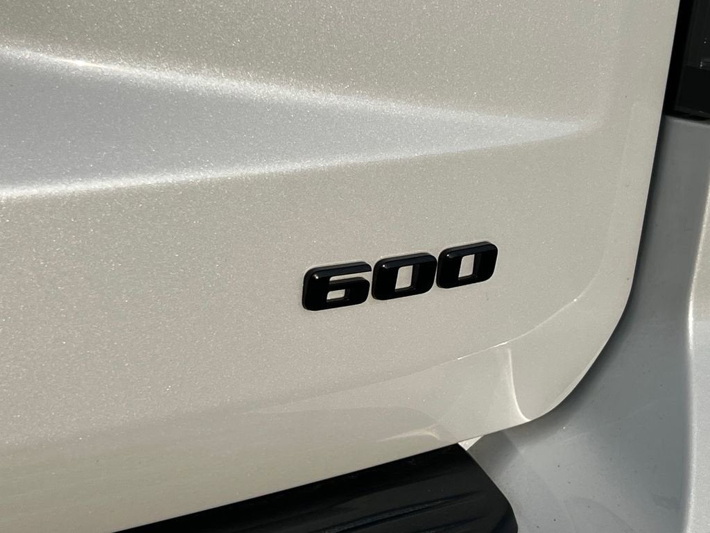 2024 Cadillac Escalade ESV Sport Platinum