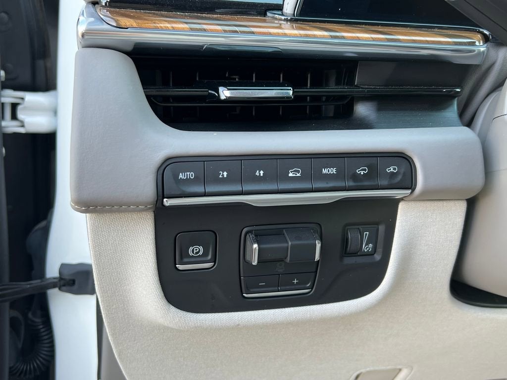 2024 Cadillac Escalade ESV Sport Platinum