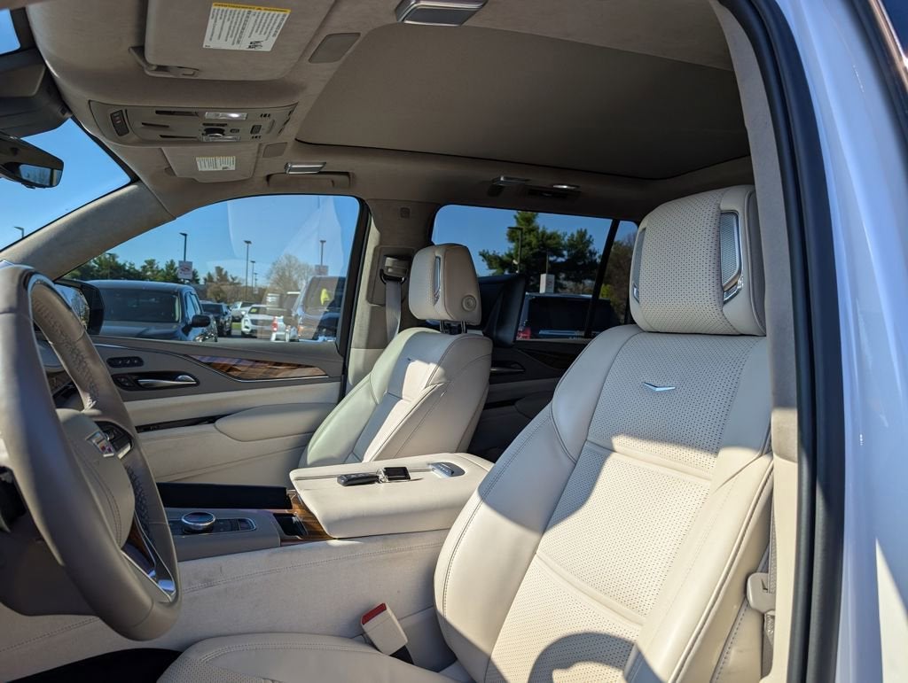 2024 Cadillac Escalade ESV Sport Platinum