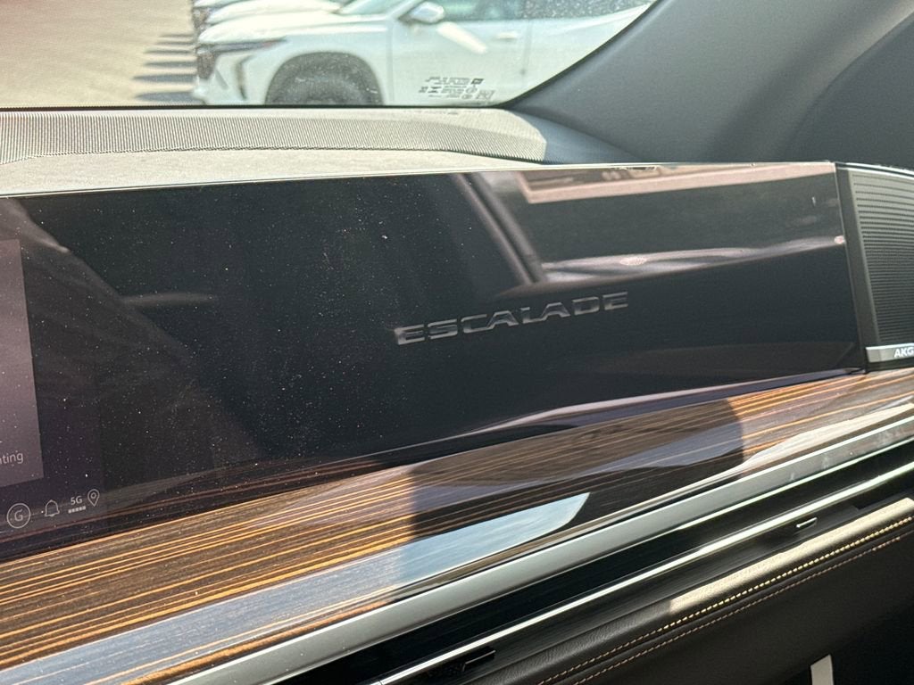 2026 Cadillac Escalade Luxury