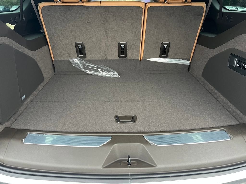 2026 Cadillac Escalade ESV Luxury