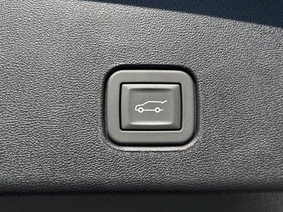 2025 Cadillac OPTIQ Luxury 1