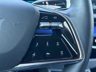 2025 Cadillac OPTIQ Luxury 1