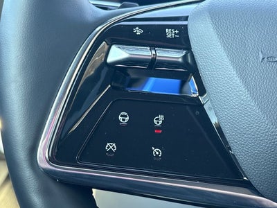 2025 Cadillac OPTIQ Luxury 1