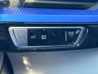 2025 Cadillac OPTIQ Luxury 1