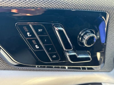 2025 Cadillac OPTIQ Luxury 1