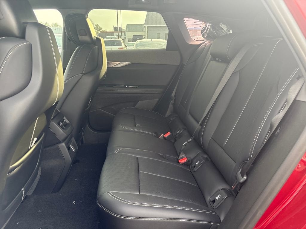 2026 Cadillac OPTIQ Premium Luxury