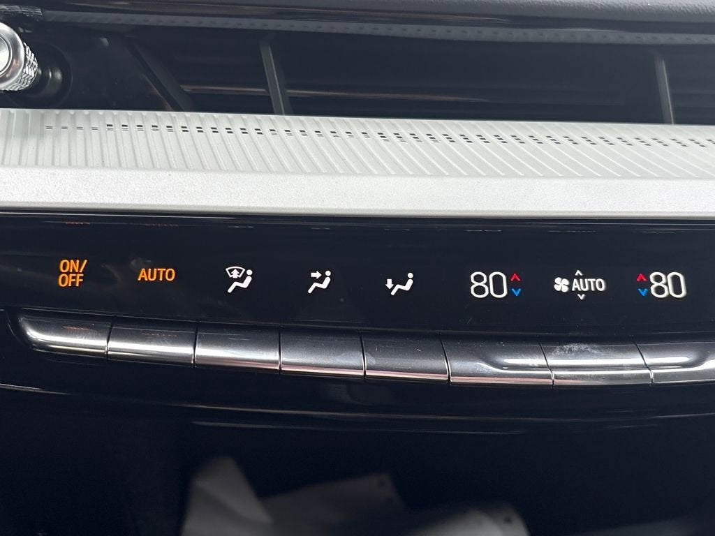 2026 Cadillac OPTIQ Premium Luxury