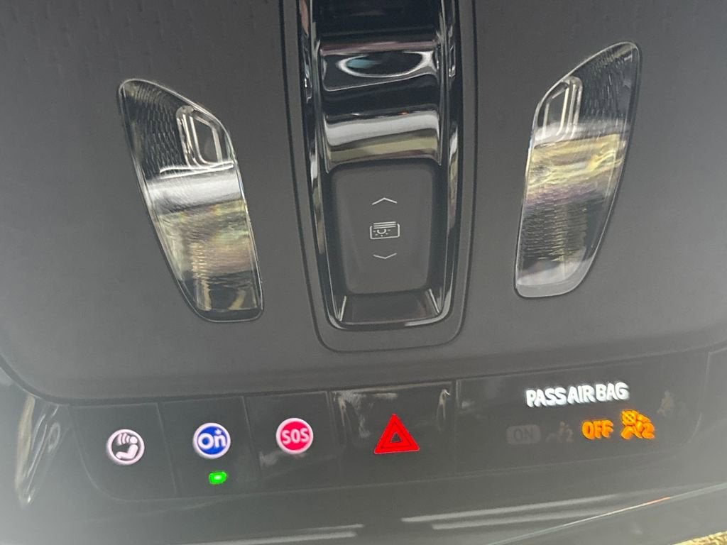 2026 Cadillac OPTIQ Premium Luxury