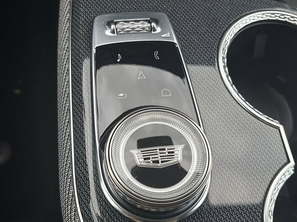 2026 Cadillac OPTIQ Premium Luxury