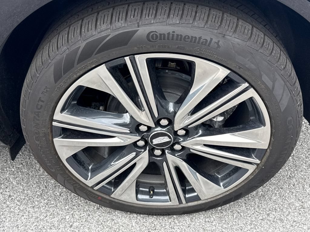 2026 Cadillac OPTIQ Premium Luxury