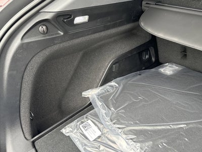 2026 Cadillac OPTIQ Premium Luxury