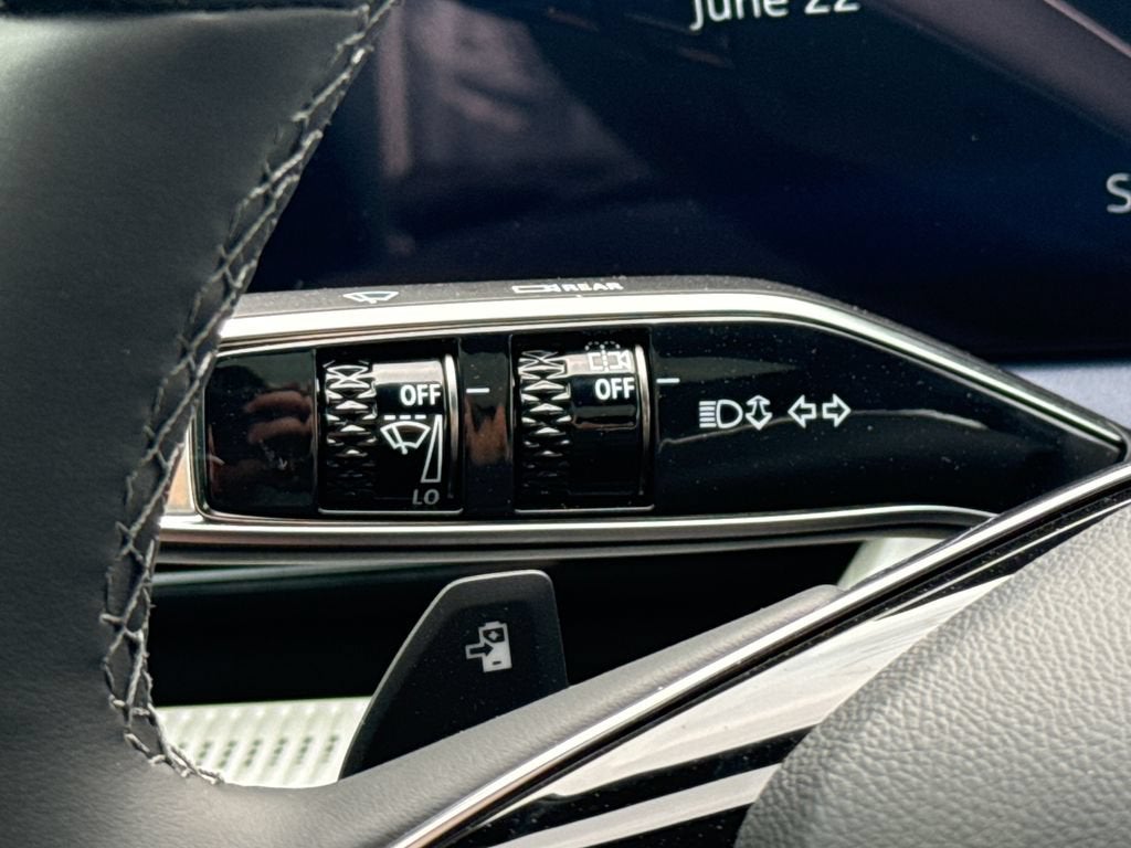 2026 Cadillac OPTIQ Premium Luxury
