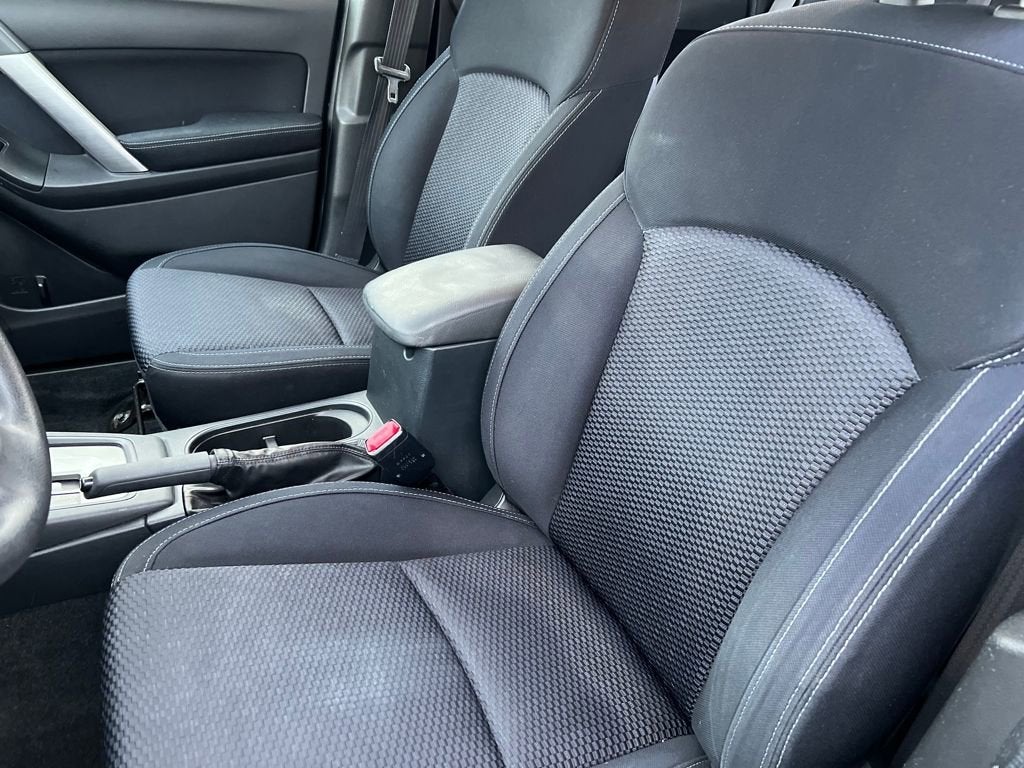 2015 Subaru Forester 2.5i