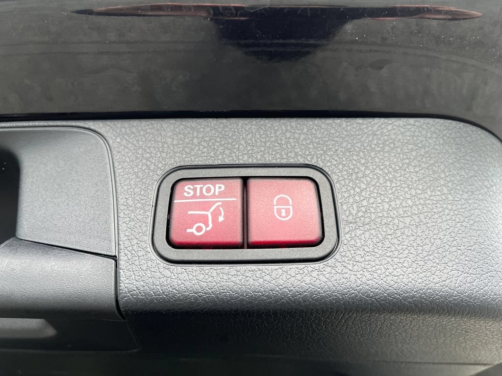 2023 Mercedes-Benz GLB GLB 250