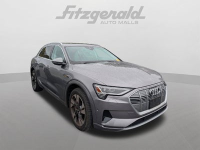 2021 Audi e-tron Premium Plus