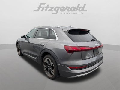 2021 Audi e-tron Premium Plus