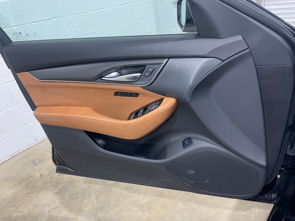 2025 Cadillac CT5 Sport