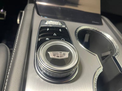 2026 Cadillac VISTIQ Luxury