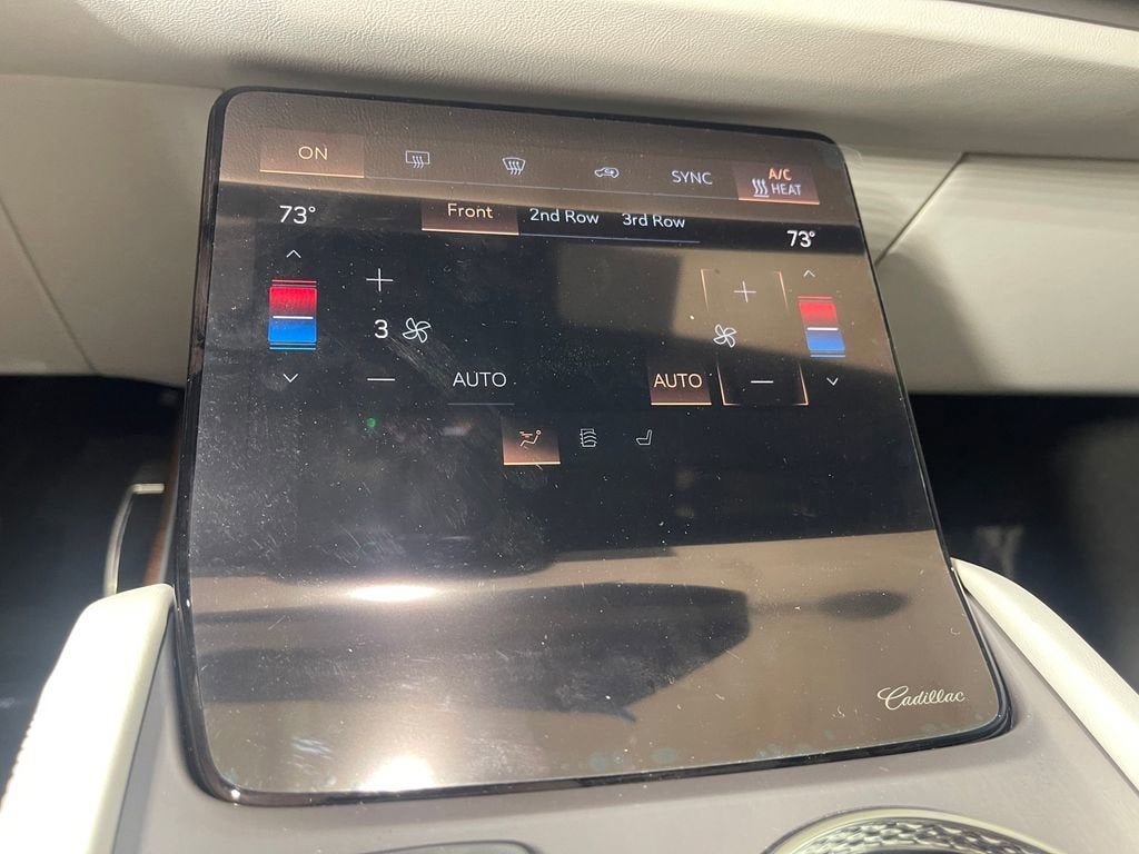 2026 Cadillac VISTIQ Luxury