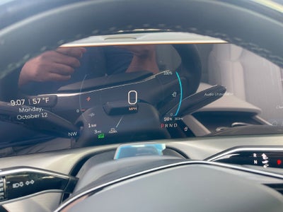 2027 Cadillac VISTIQ Luxury