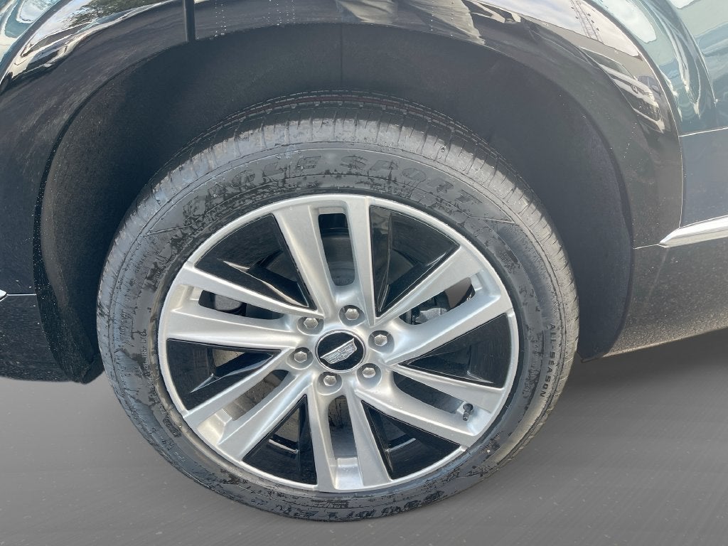 2027 Cadillac VISTIQ Luxury