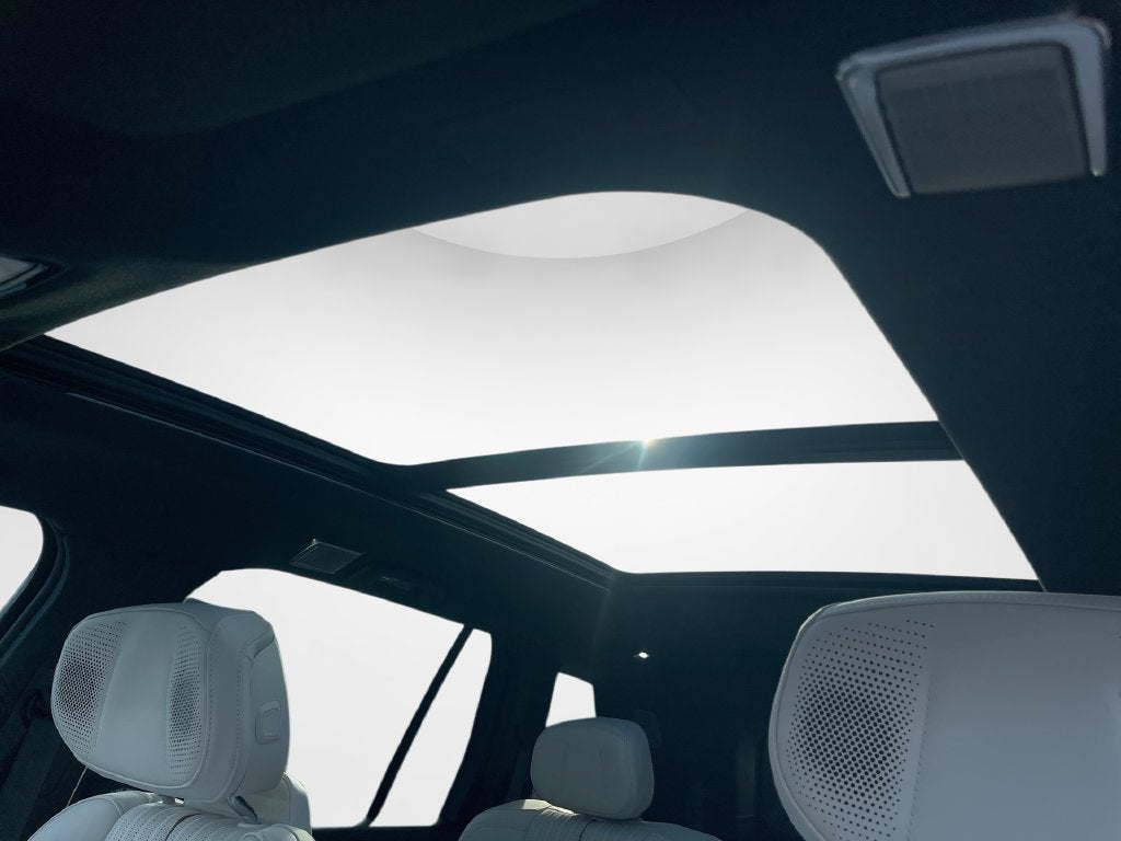 2027 Cadillac VISTIQ Luxury