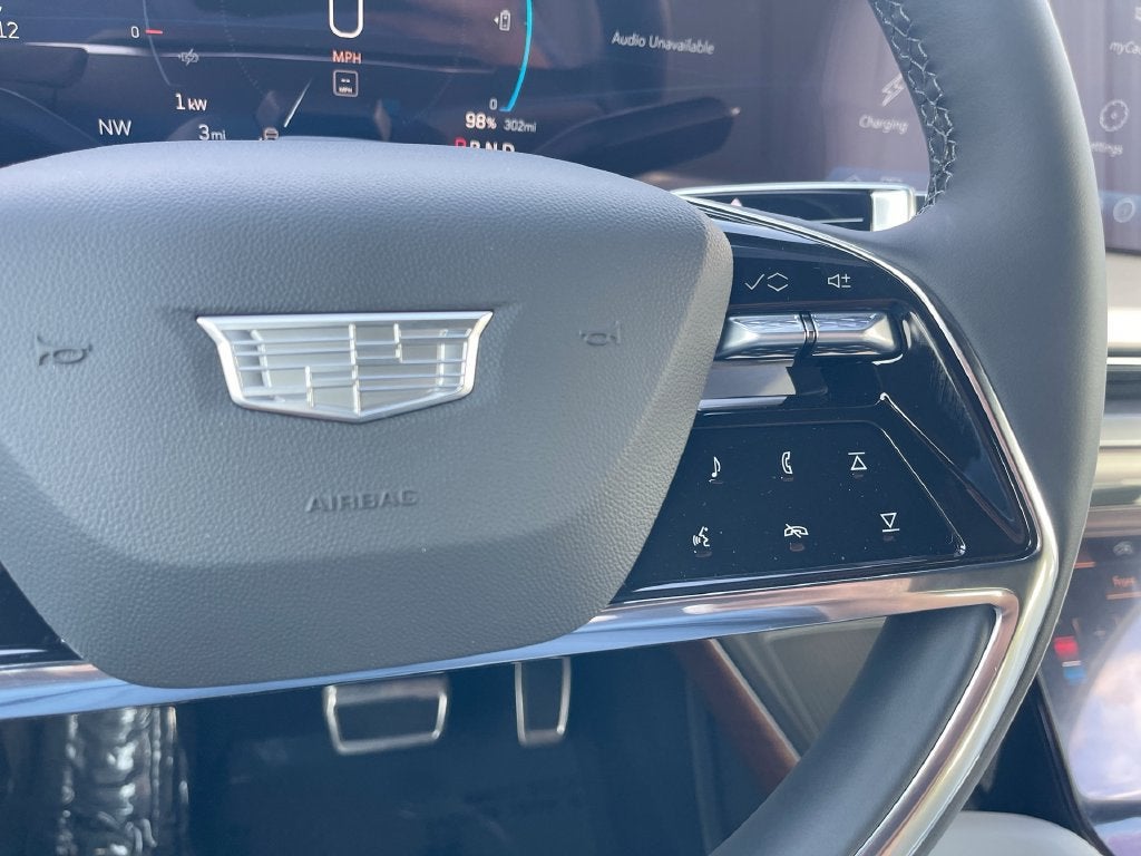 2027 Cadillac VISTIQ Luxury