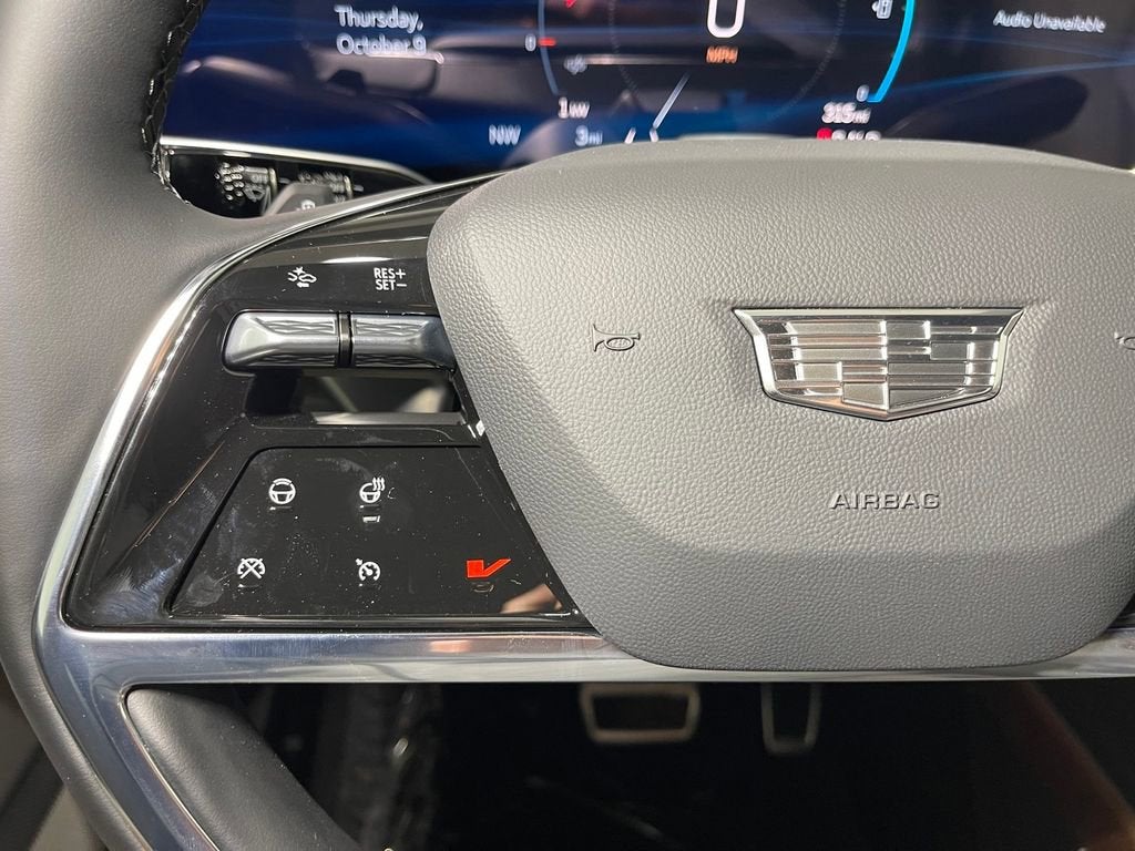 2026 Cadillac VISTIQ Luxury