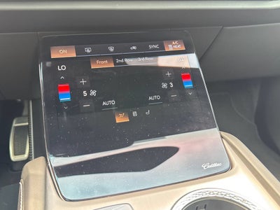 2026 Cadillac VISTIQ Luxury